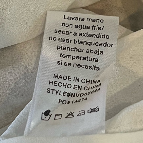 VICI‎ FLORAL LONG SLEEVE CUTOUT BACK CHIFFON BABYDOLL DRESS NWT WOMEN'S MEDIUM - Picture 16 of 16